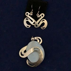 Taxco Mexico 925% Sterling Silver Big  Blue Sky Agate Pendant Earrings Set B/New